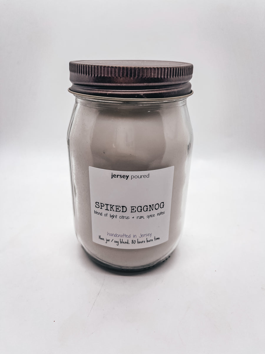 Spiked Eggnog 16oz Jersey Poured